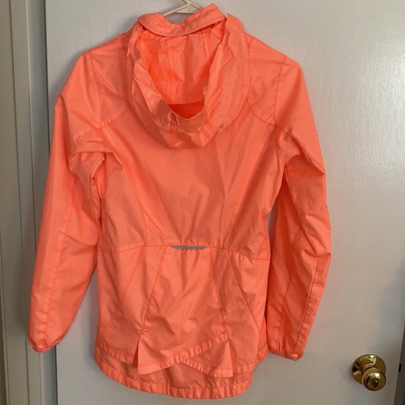Hind, peach color Windbreaker reflector Jacket with hood. Size S - Picture 4 of 16